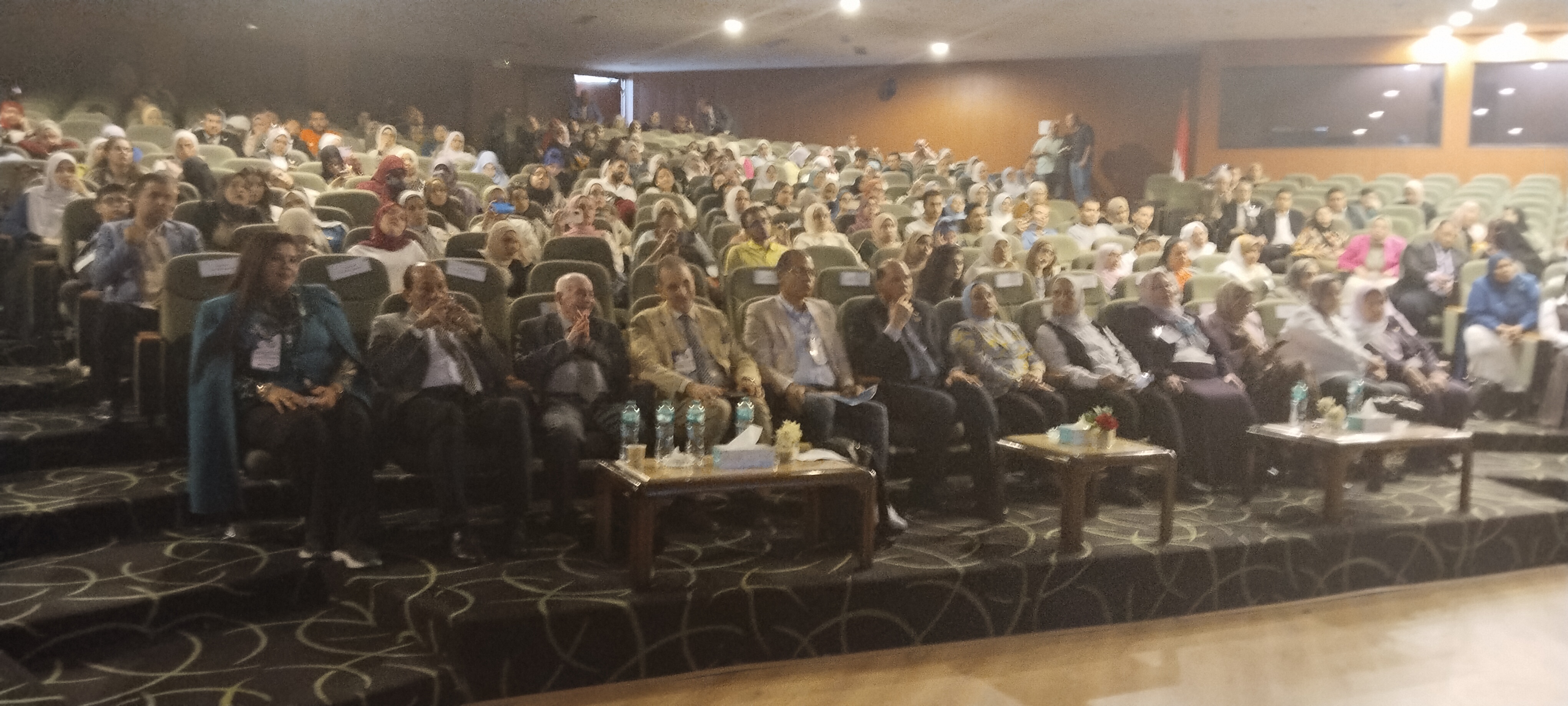 من فعاليات المؤتمر الدولى السنوى للجمعيه المصريه لأبحاث السرطان